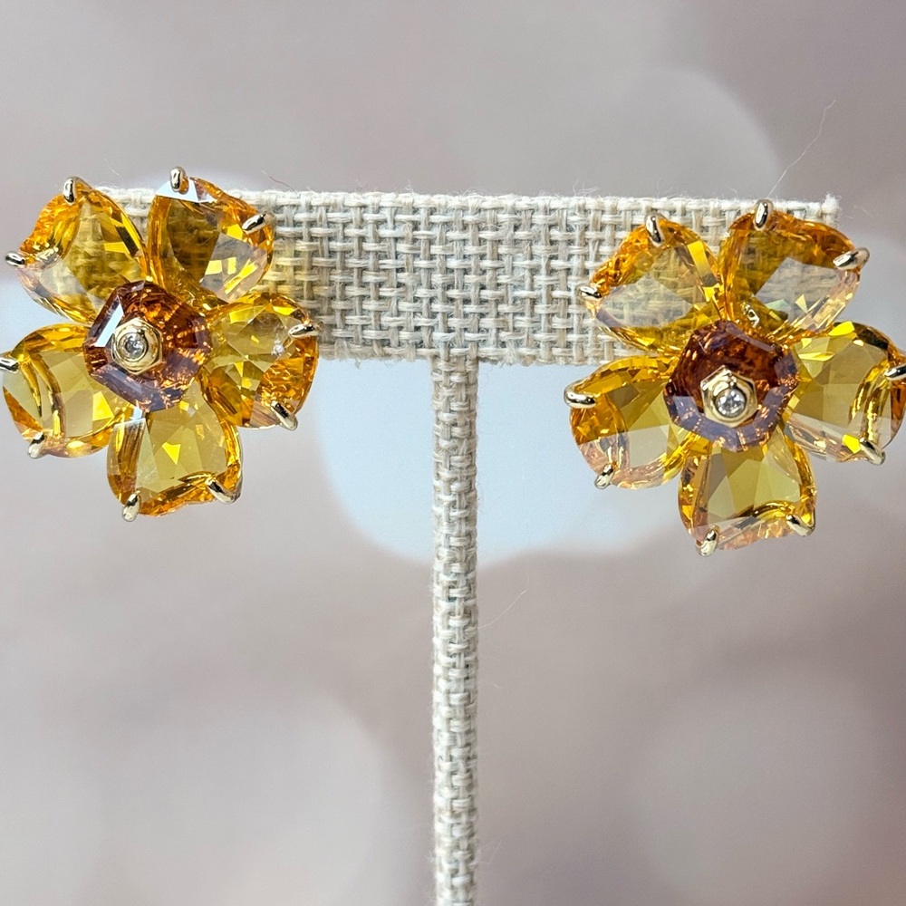 Swarovski Crystal Flower Florere Stud Earrings